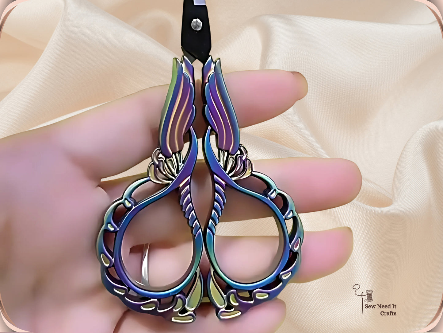 Elegant Metal Engraved Orchid Flower Retro Antique Vintage Sewing Scissors