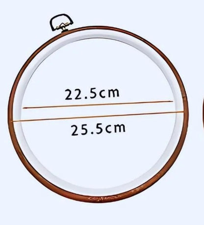 Circle faux wood embroidery hoop, 25.5 cm outer diameter, 22.5 cm inner
