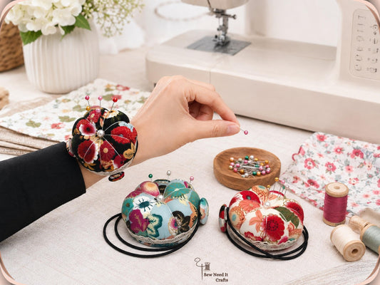 Floral Pin Cushion Wristband, Wrist Pin Cushion for Sewing, Floral Pincushion, Cute Pincushion, Beautiful Pincushions, Floral Pin Cushions