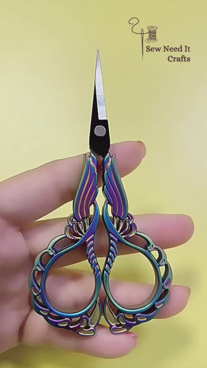 Elegant Metal Engraved Orchid Flower Retro Antique Vintage Sewing Scissors