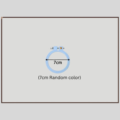 Round plastic embroidery hoop, 7 cm inside diameter